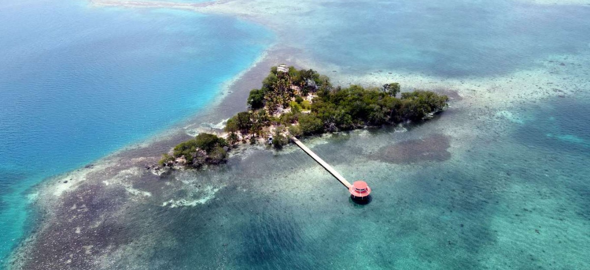 little-round-caye-island