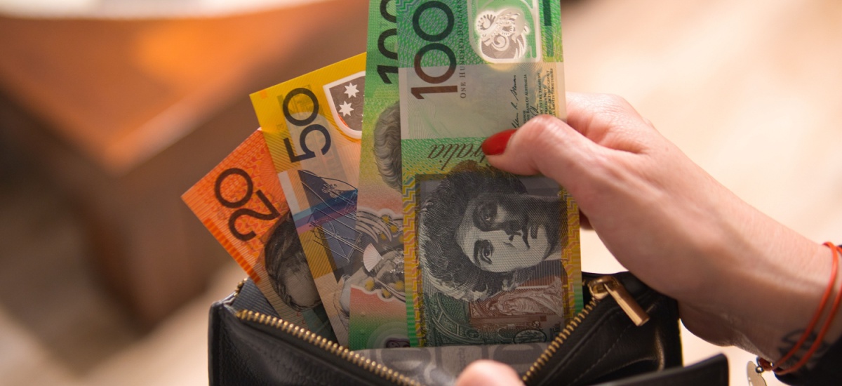 australian-dollars-in-wallet