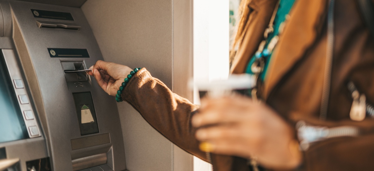 woman-withdrawing-cash-at-atm