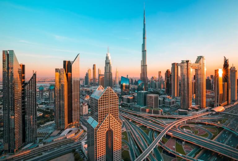 Moving to Dubai from the UK: a complete how to guide - Wise