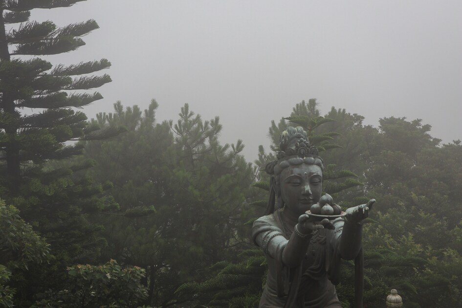 天壇大仏と昂坪