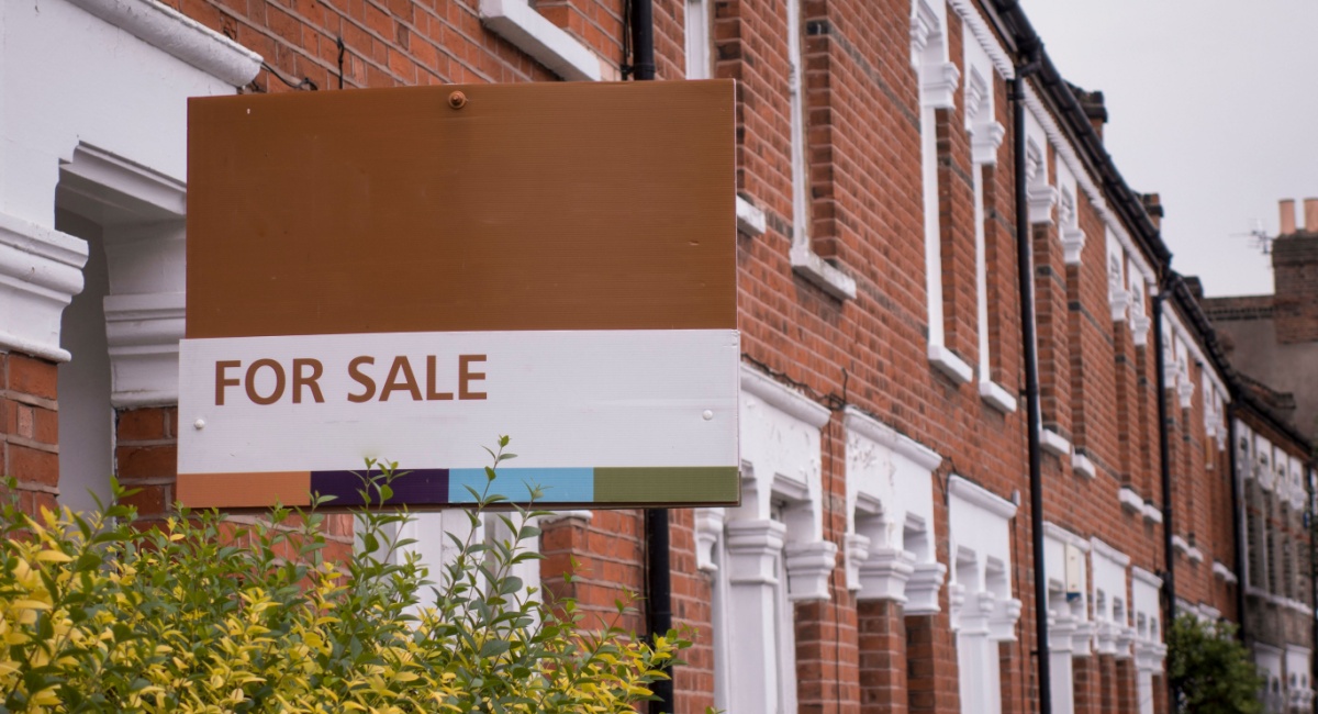 send-money-buy-house-uk