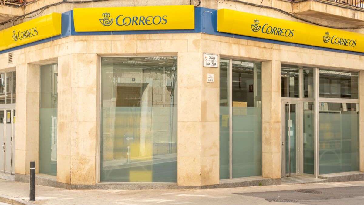 foto-enviar-dinero-a-colombia-correos