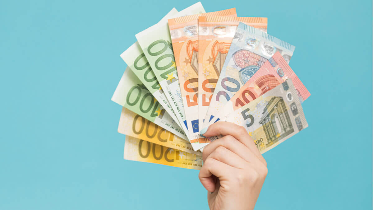 Jak nakoupit euro Česká spořitelna?