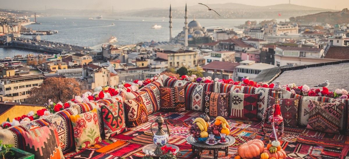 Rooftop restaurant in Istanbul