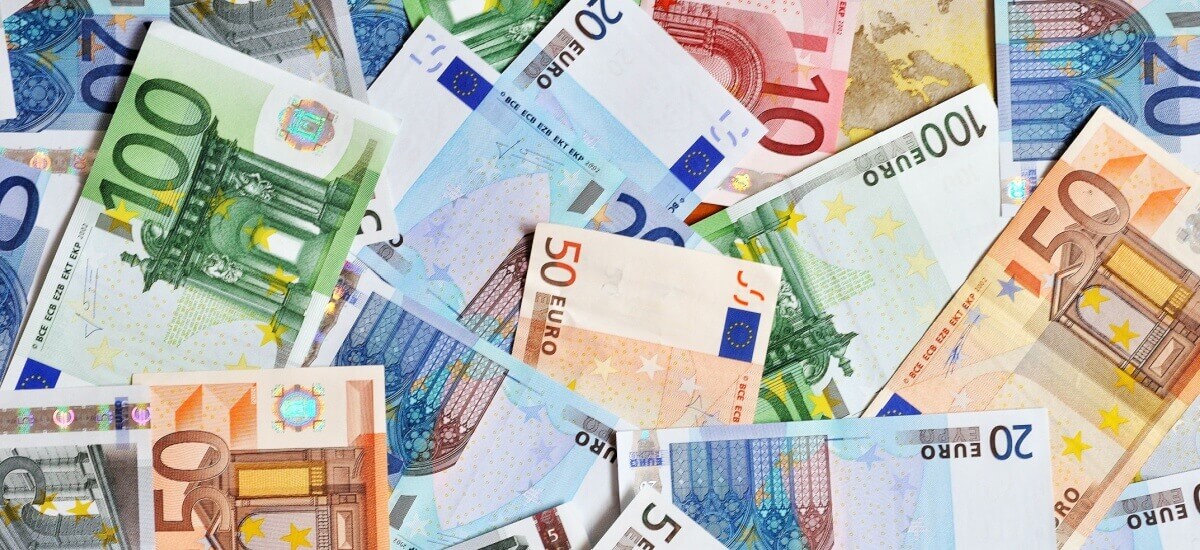 Collection or Euro bank notes