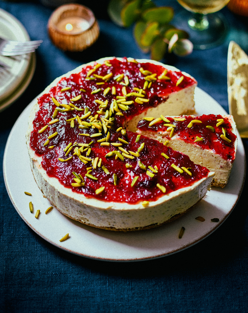 Pistachio and cranberry cheesecake