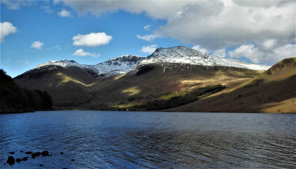 hiking-in-lake-district-scafell-pike