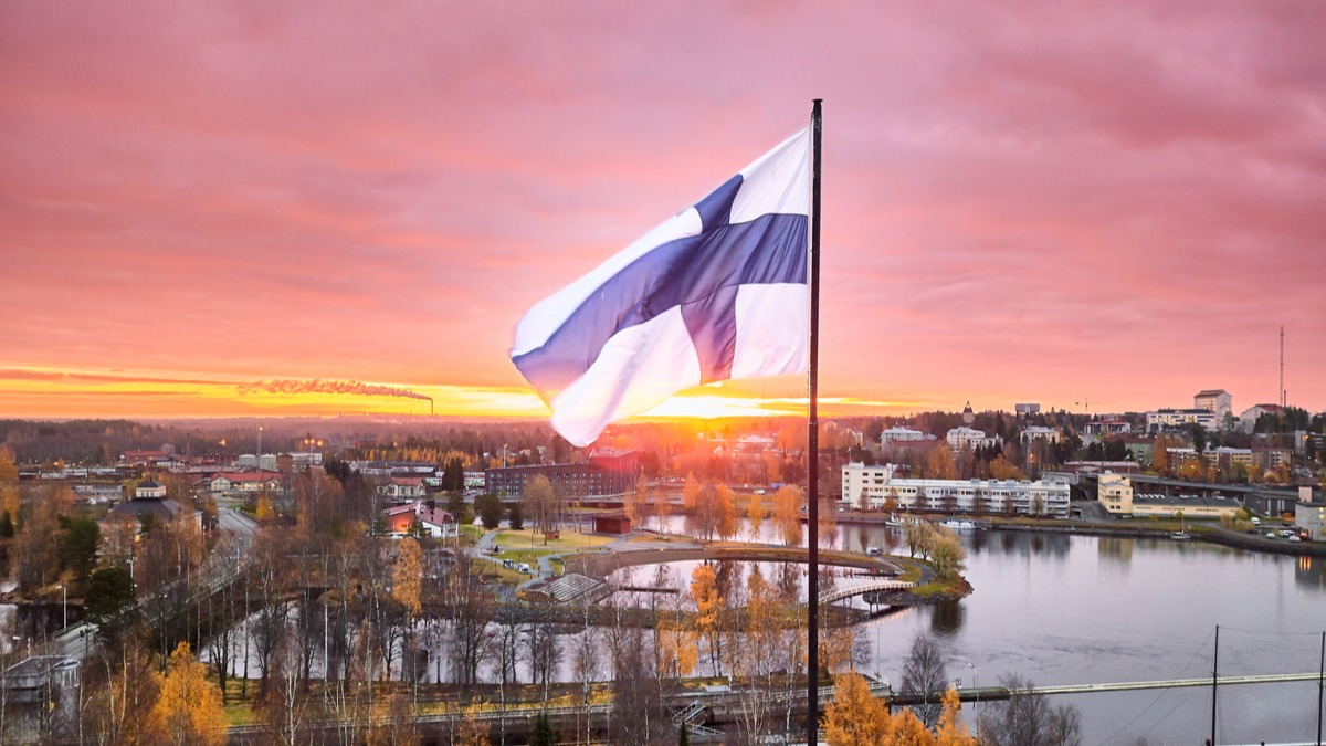 Финляндия переезд отели ницца у моря