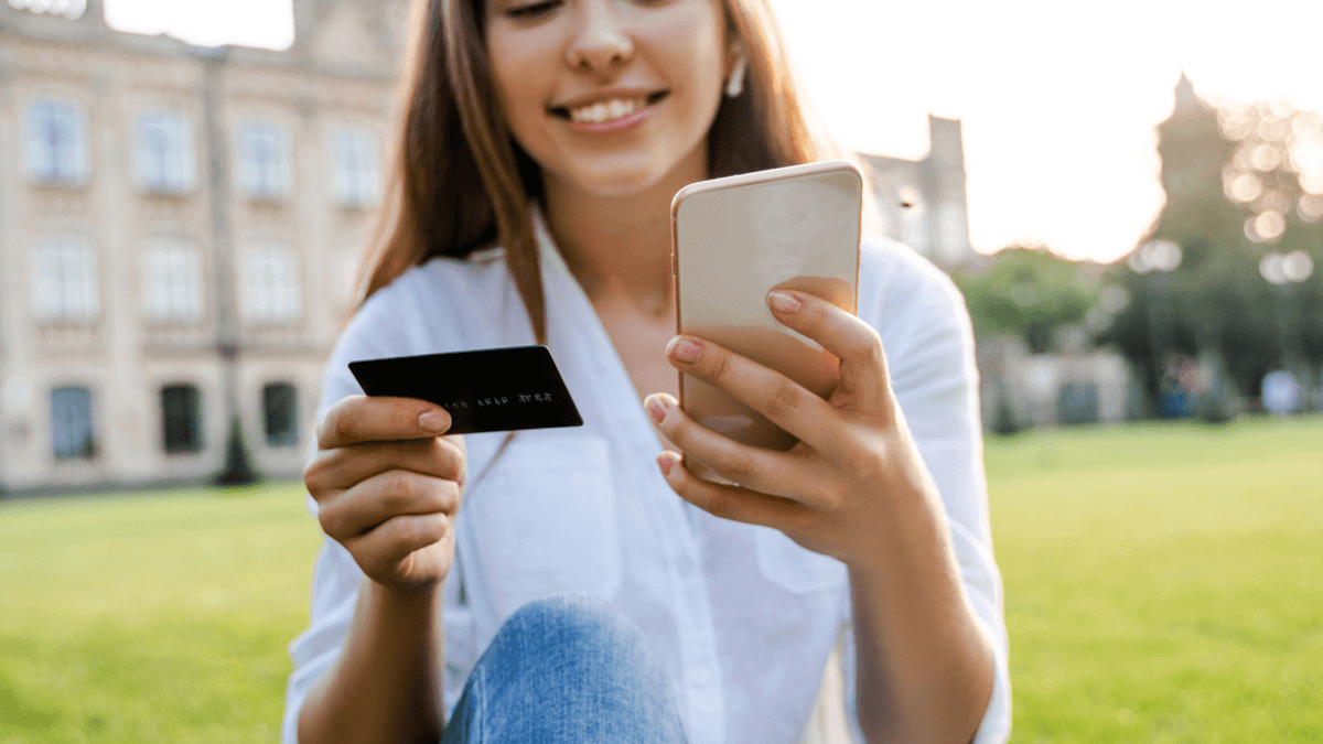 Cash App Card: How to order, activate & use it? (Full guide) - Wise