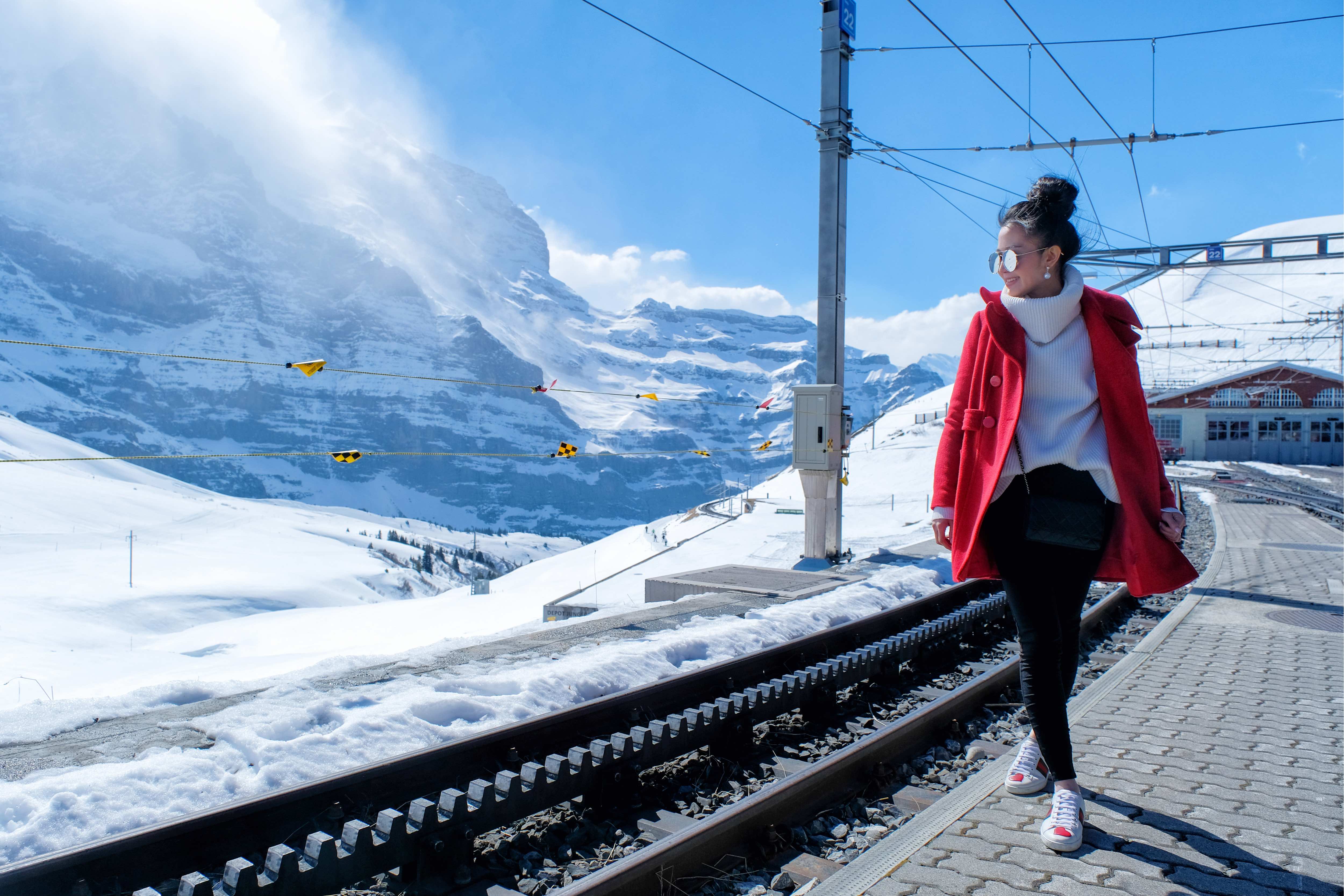 Singaporean woman travels in Switzerland